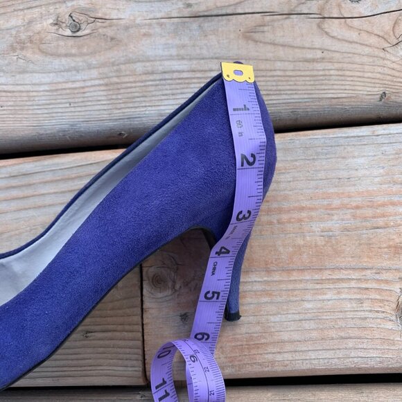 Elegant Blue Suede Heels - Picture 12 of 14